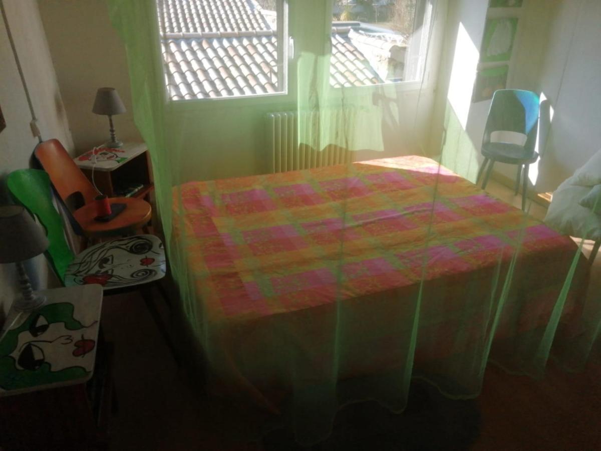 Les Toiles Filantes Hostel Empurany Екстериор снимка